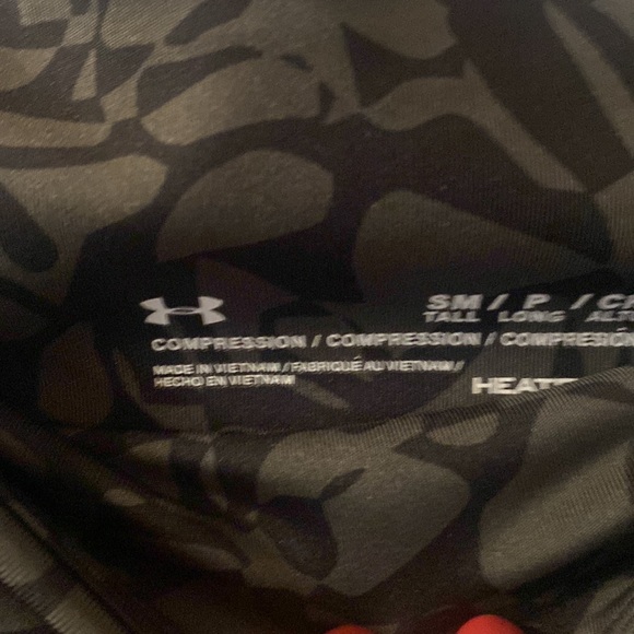Under Armour compression leggings size small - Picture 3 of 5